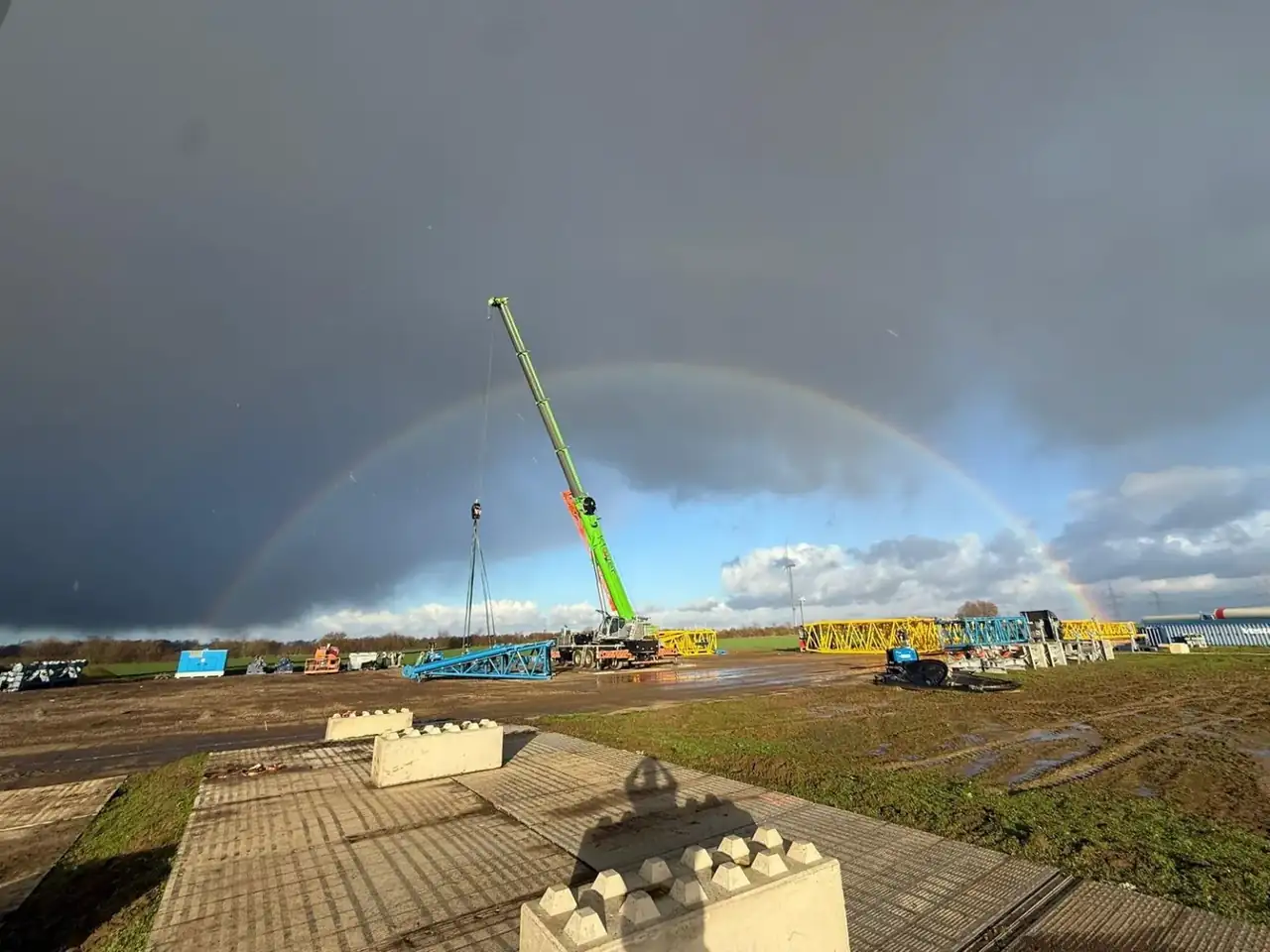 Windturbinewerk met mobiele telescoopkraan - foto 4