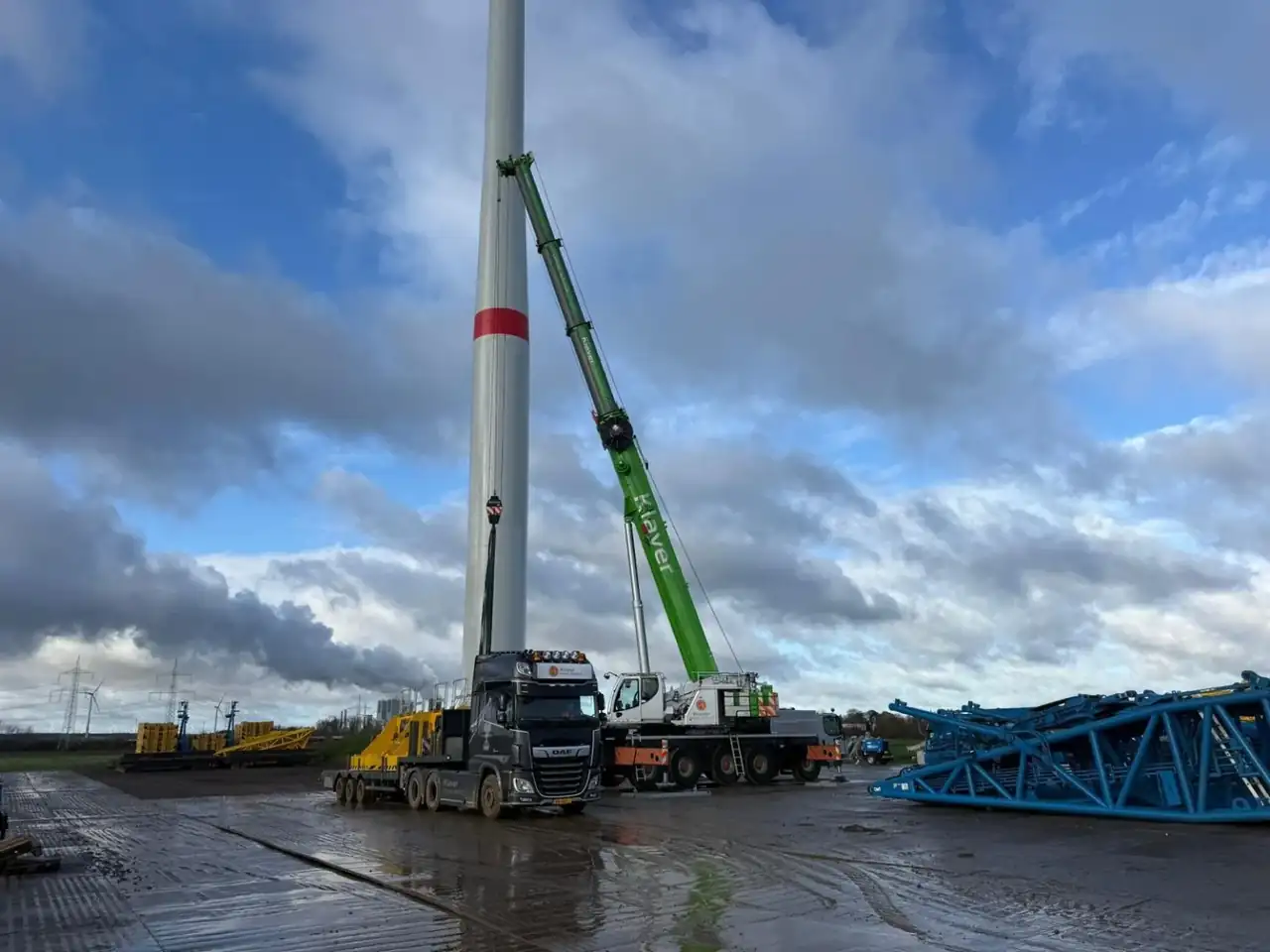Windturbinewerk met mobiele telescoopkraan - foto 2